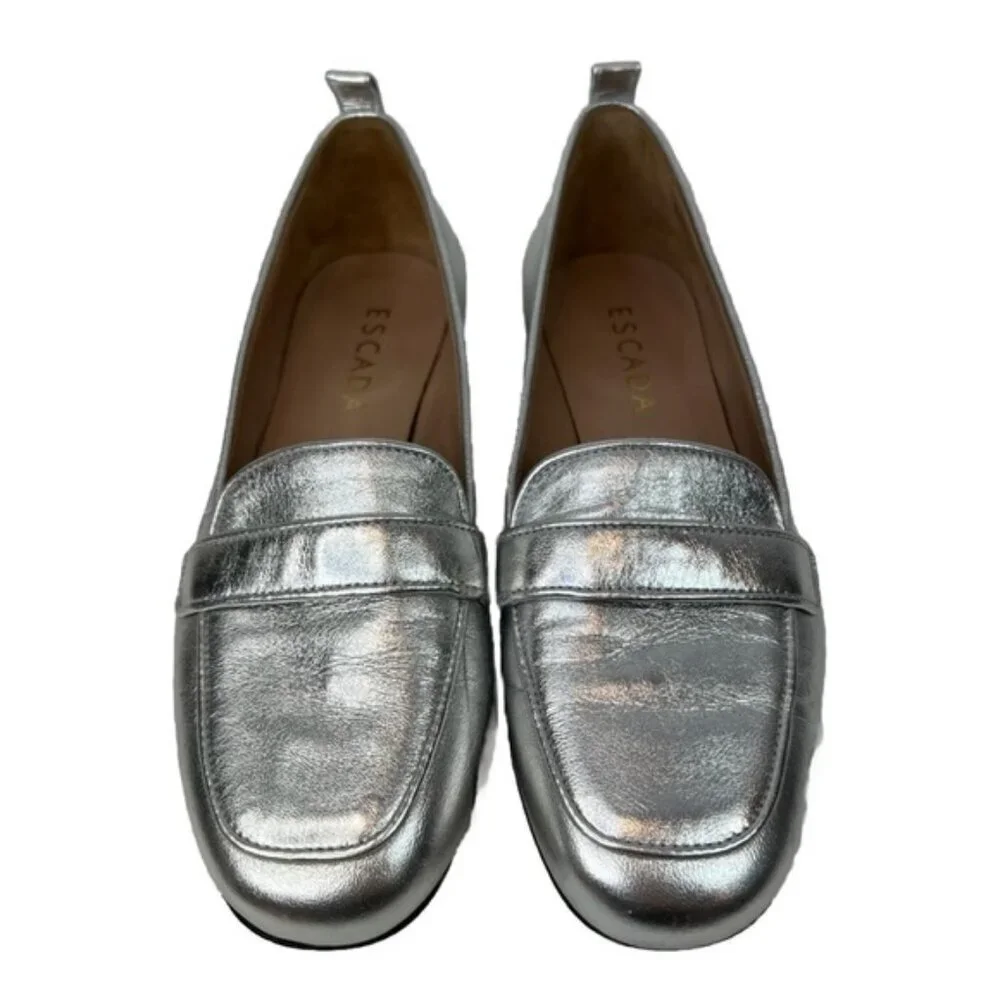ESCADA Vero Cuoio Leather Made in Italy 🇮🇹 Silver Oxfords Flats Loafers Sz35.5